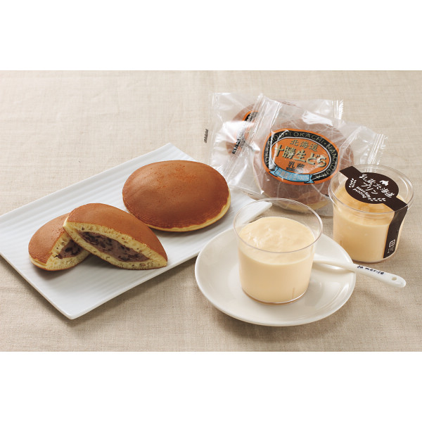 「乳蔵」北海道十勝生どら＆北海道プリンのサムネイル画像1