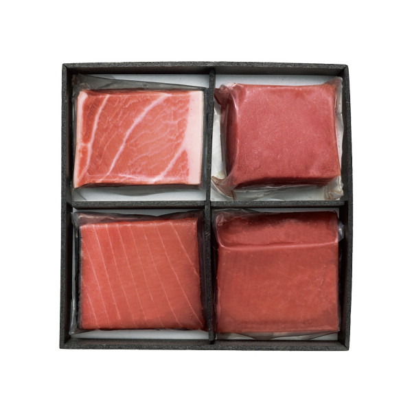 雫監修　天然マグロのお刺身　海鮮おせち　一段重のサムネイル画像1