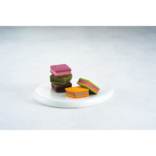 ゴディバ　ホリデーサブレショコラ（９個）のサムネイル画像2