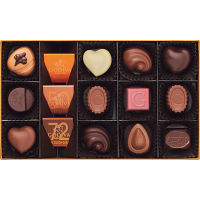 ゴディバ　ハートオブゴールドコレクション（１５粒）