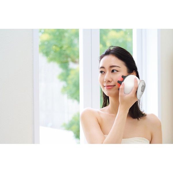 ミーゼ　ニードルヘッドスパ　ＥＭＳのサムネイル画像1