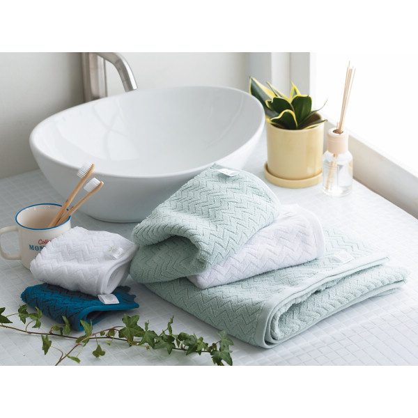 びおふわ　至極のふんわりタオル　タオルハンカチ ネイビーのサムネイル画像1