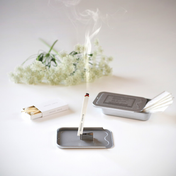 グラーストウキョウ　ペーパーインセンス ブラックカラントのサムネイル画像1