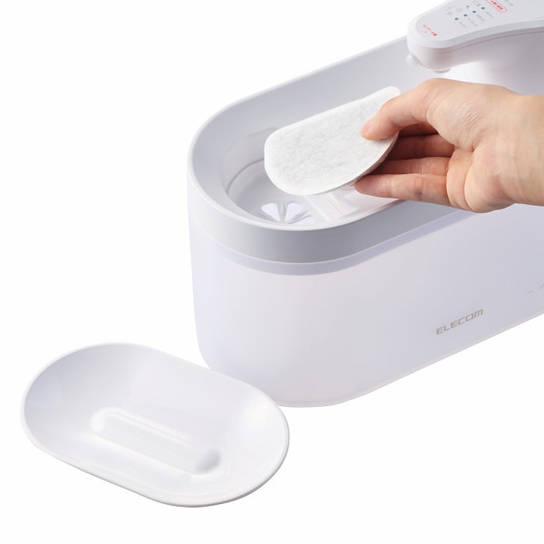 エレコム　ペット用バッテリー内蔵コードレス自動給水器　サイレントアクアのサムネイル画像1