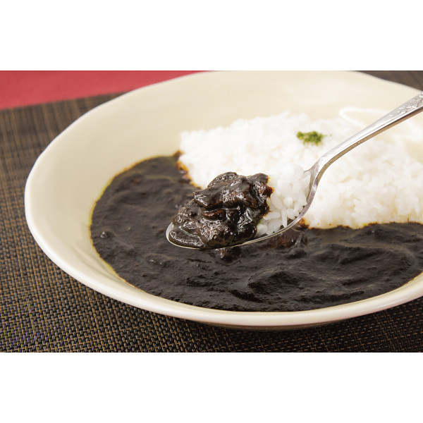 横濱ハイカラビーフカレー（１８０ｇ）のサムネイル画像1