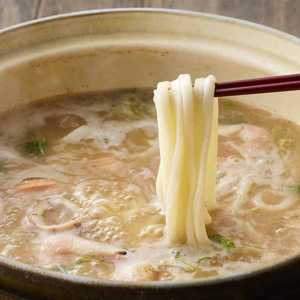 北海道名物７種の具材を使用した石狩鍋セットのサムネイル画像1