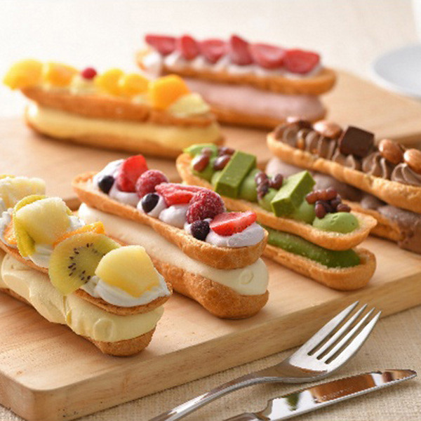 クレームデラクレームプレミアムバトンシューアイス