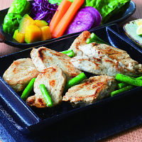 三重さくらポークヒレひとくちステーキ