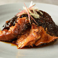 山形「みやさかや」鯉のことこと煮