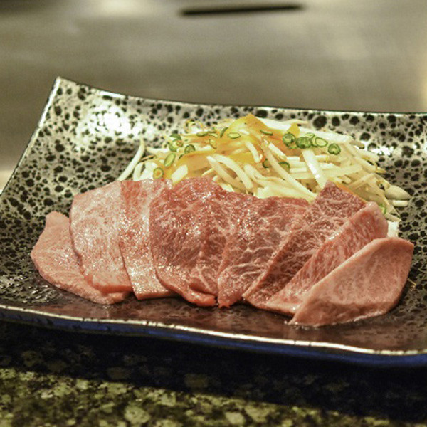 滋賀「松喜屋」近江牛あみ焼肉のサムネイル画像2
