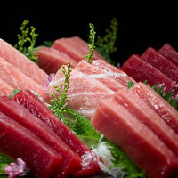 神奈川「三浦三崎」天然本まぐろ・目鉢まぐろ食べ比べセット