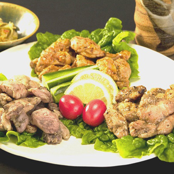 宮崎三味鶏炭火焼セットのサムネイル画像2