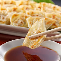 芦屋伊東屋謹製一口餃子「壱心」と黒豚焼き小籠包セット