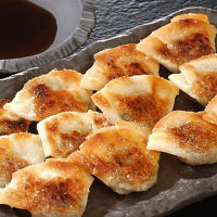 芦屋伊東屋謹製神戸牛一口餃子と黒豚一口餃子セット