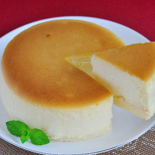 「坂井宏行監修」津軽りんごパイと濃厚チーズケーキ（×２）のサムネイル画像2