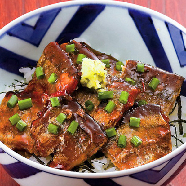 岩手・大船渡「鎌田水産」三陸特製蒲焼さんま４食のサムネイル画像2