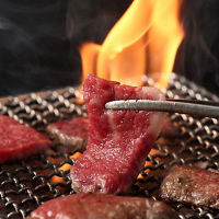 萬野和牛焼肉用モモ１ｋｇ