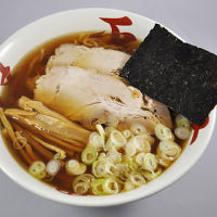 山形「琴平荘」中華そばセット