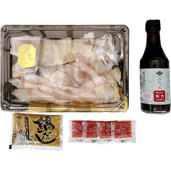 山口「山賀」天然トラフグちり鍋セットのサムネイル画像1