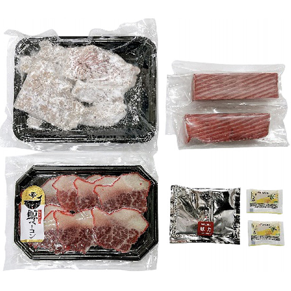 山口「山賀」鯨満彩セット（竜田揚げ）のサムネイル画像1