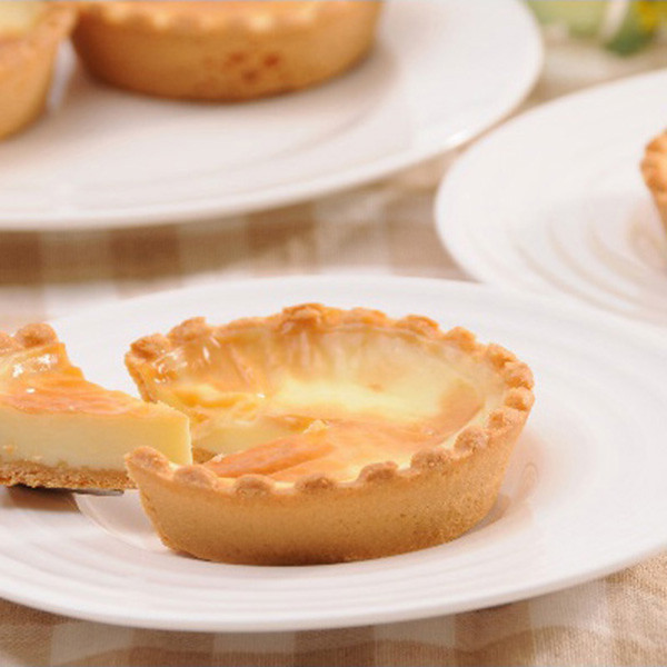 北海道「十勝ドルチェ」十勝ブラウンスイス乳焼プリンタルトのサムネイル画像1