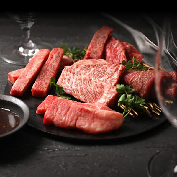 香川真空密封オリーブ牛８種焼肉＆ハンバーグセットのサムネイル画像2