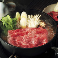 宮崎県産霧峰牛（交雑種）赤身モモすき焼き用（８００ｇ）