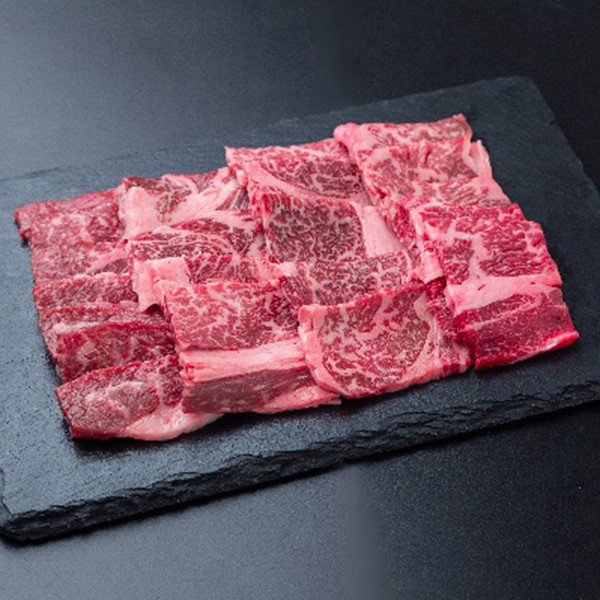 宮崎県産霧峰牛（交雑種）肩ロース焼肉（４００ｇ）のサムネイル画像1