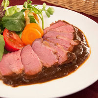 神戸・元町「アシエット」ローストビーフ３００ｇ