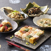 「梅の花」なみはや寿司２個と和惣菜４種１２袋セット