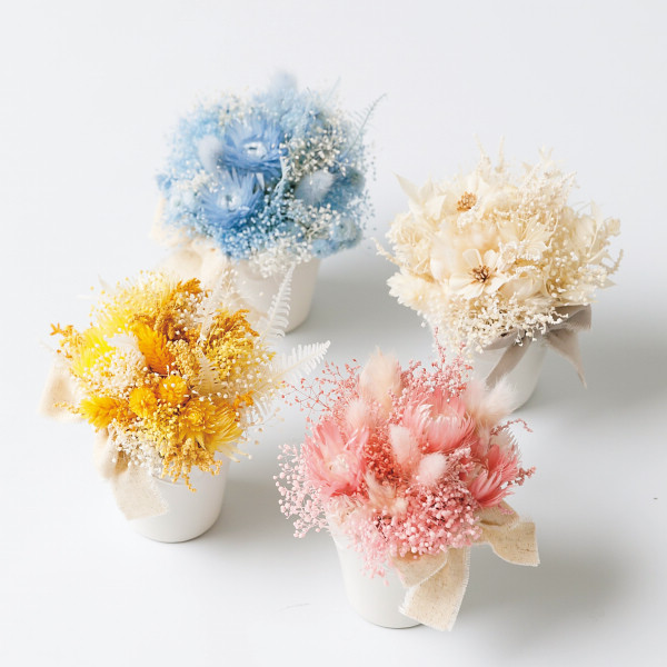 シェリーホワイト（プリザーブドアレンジ） ホワイトのサムネイル画像1