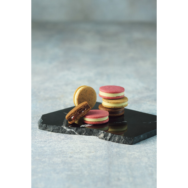 ザ・スウィーツ　ショコラサンド（１８個）のサムネイル画像1