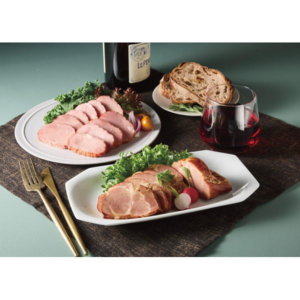 伊藤ハム　特選ハム＆焼豚セットのサムネイル画像1