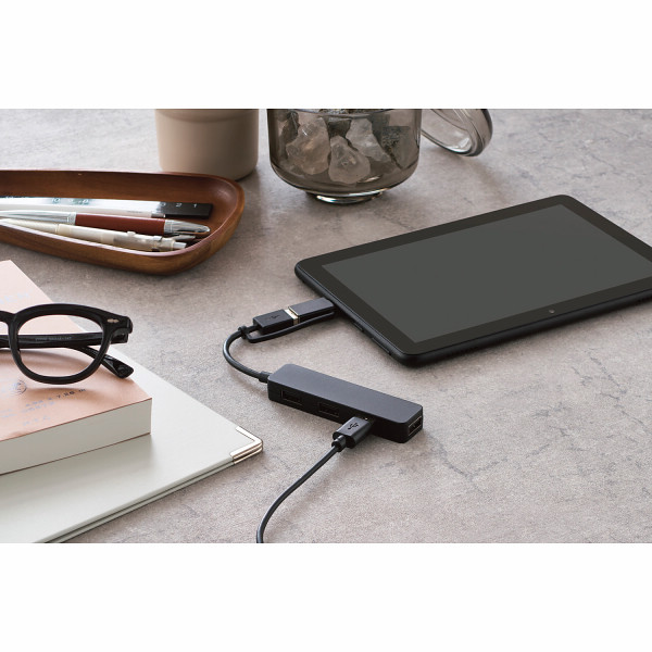 エレコム　ＵＳＢハブ　ＵＳＢ２．０　ＵＳＢ－Ａコネクタ　Ｔｙｐｅ－Ｃ ブラックのサムネイル画像2