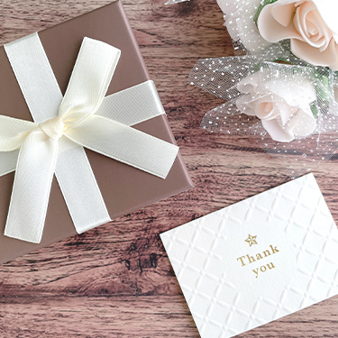 内祝いに添えるメッセージの書き方と文例集は？ 